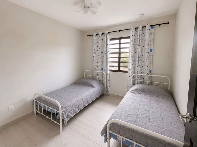 SE ALQUILA CASA AMUEBLADA NUEVA EN ALTO BOQUETE