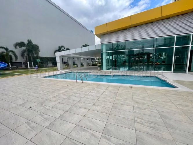Venta de apartamento en Condado del Rey PH Kings Park