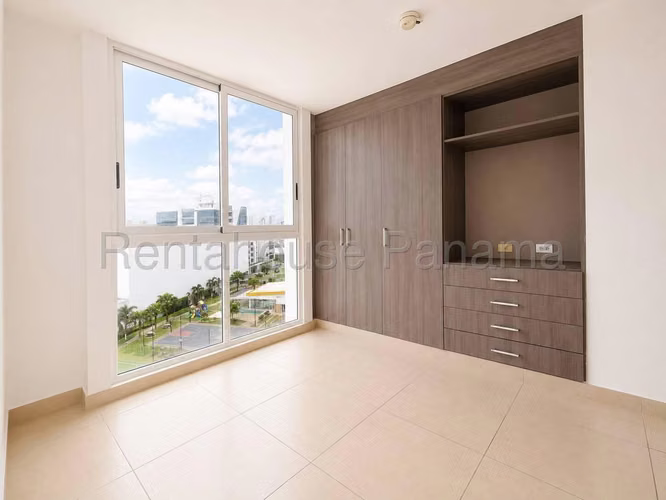 Venta de apartamento en Condado del Rey PH Kings Park