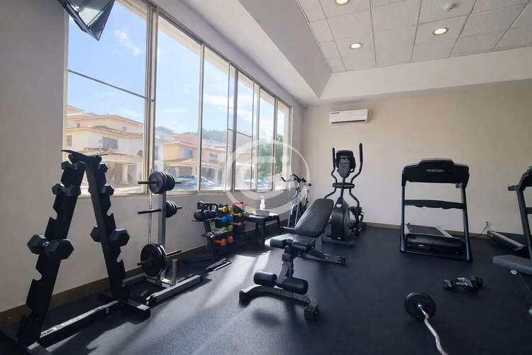 Venta exclusiva Casa dos pisos de 374 m² Paseo Dorado $1,500xm²