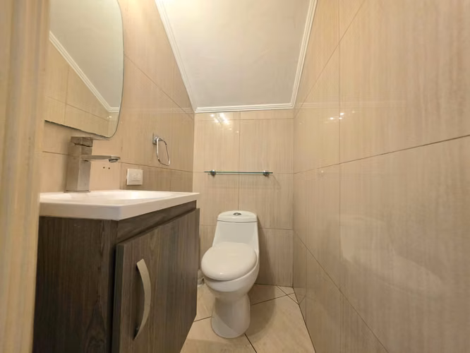 Casa en Venta en Marbella calle de embajadas casa familiar