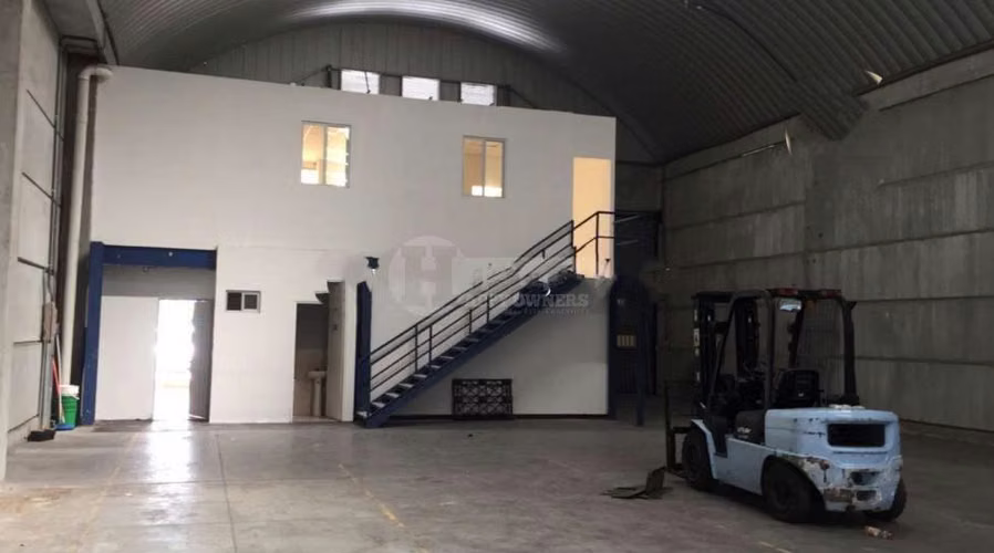 Venta de Galera / OfiBodega en Tocumen. E.L
