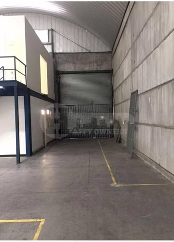 Venta de Galera / OfiBodega en Tocumen. E.L