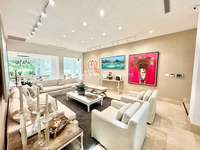 FAIRWAY ESTATES - SANTA MARIA