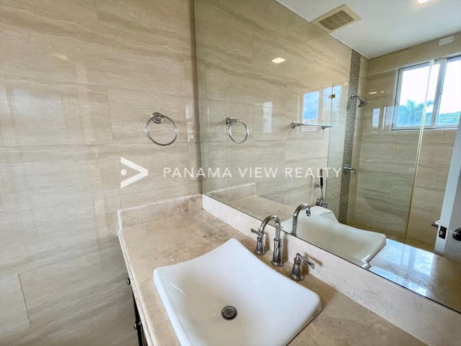 FAIRWAY ESTATES - SANTA MARIA