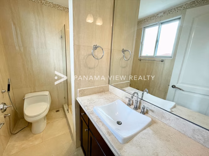 FAIRWAY ESTATES - SANTA MARIA