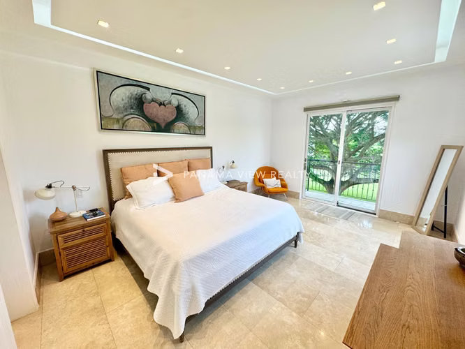 FAIRWAY ESTATES - SANTA MARIA
