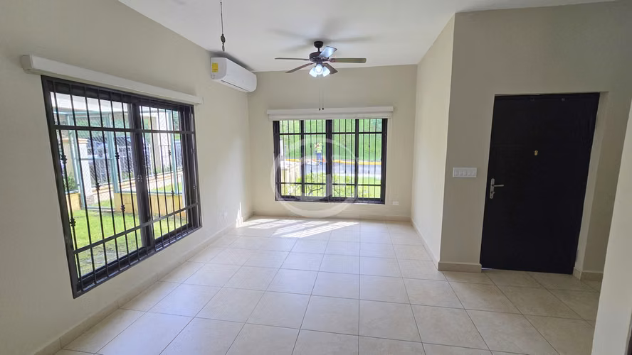 Venta Casa Embassy Club Clayton Precio de Oportunidad