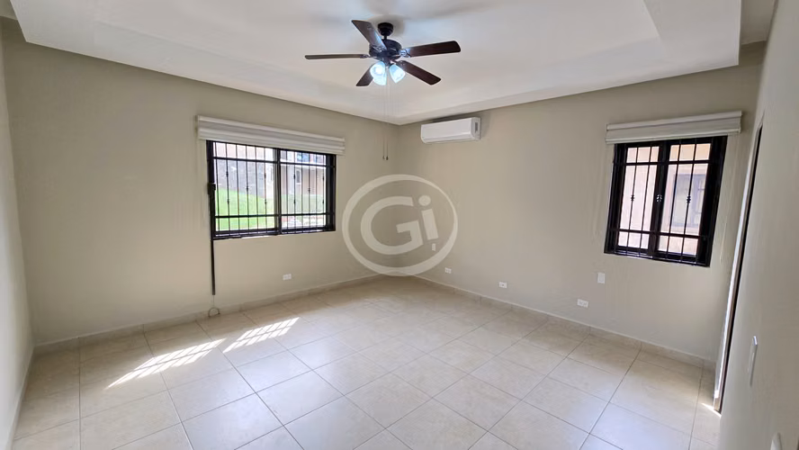 Venta Casa Embassy Club Clayton Precio de Oportunidad