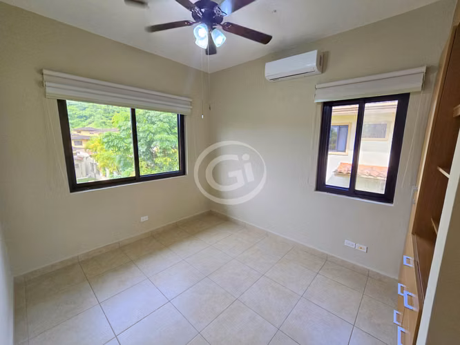 Venta Casa Embassy Club Clayton Precio de Oportunidad