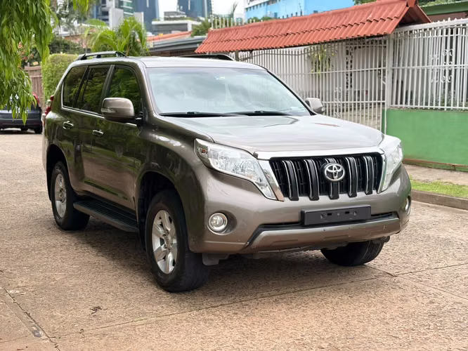 TOYOTA PRADO TXL 2017