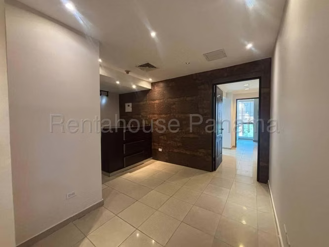 Oficina en Venta en Bellavista YM