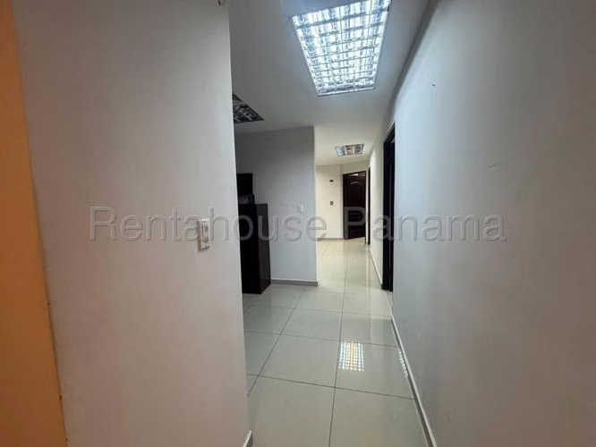 Oficina en Venta en Bellavista YM