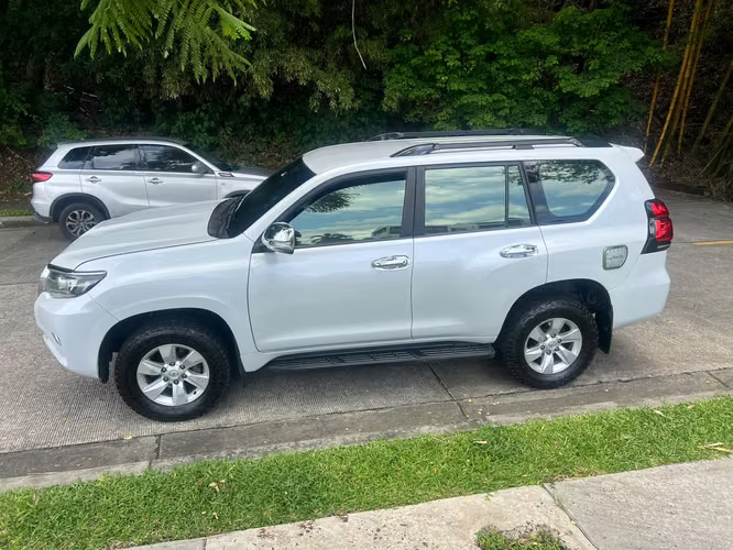 TOYOTA PRADO 2012 EN VENTA