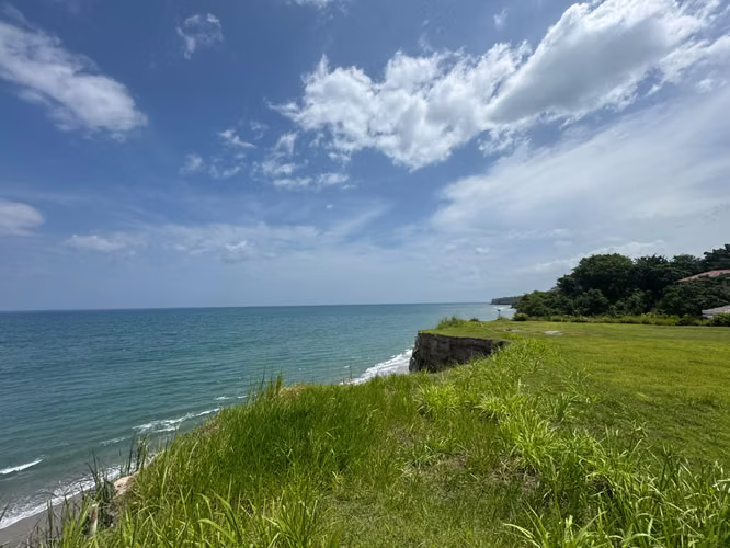 Venta de Terreno con 24.5m Frente al Mar en Punta Caelo