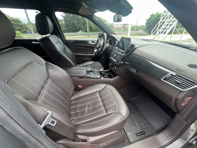 Mercedes-Benz GLS 400 4MATIC 2018 – Lujo, Potencia y Confort para 7 Pasajeros