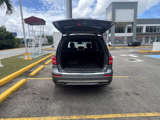 Mercedes-Benz GLS 400 4MATIC 2018 – Lujo, Potencia y Confort para 7 Pasajeros