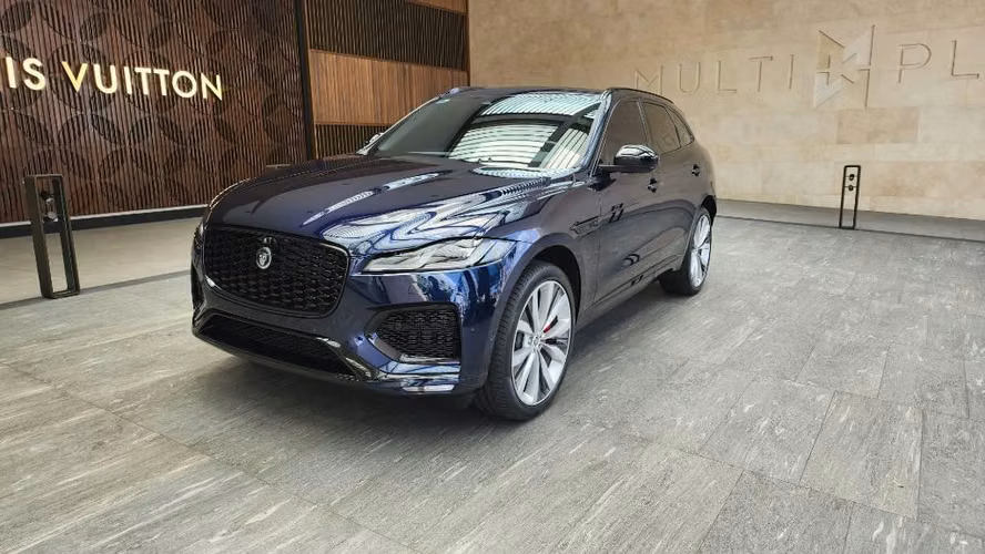 Jaguar F pace 2024 de agencia (garantia vigente) 400HP