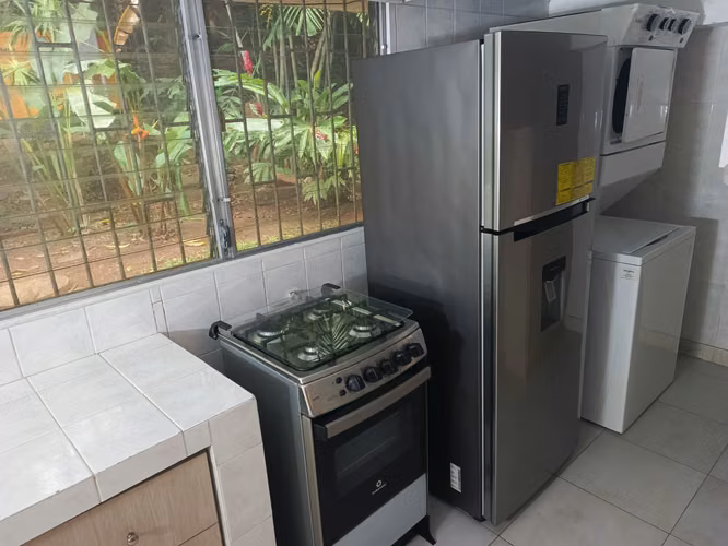 Hermoso Apartamento de 2 habitaciones en la Cresta - Imagen 4