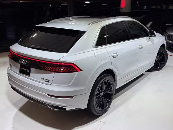 AUDI Q8 55 TFSI QUATTRO 2023