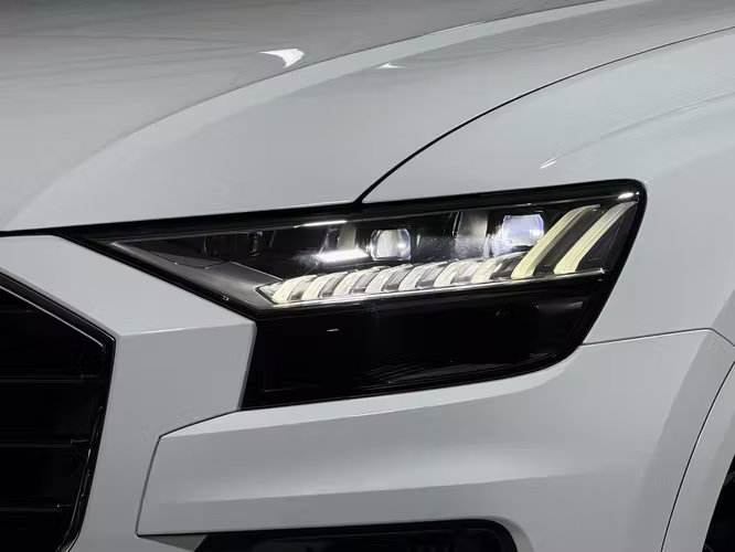 AUDI Q8 55 TFSI QUATTRO 2023