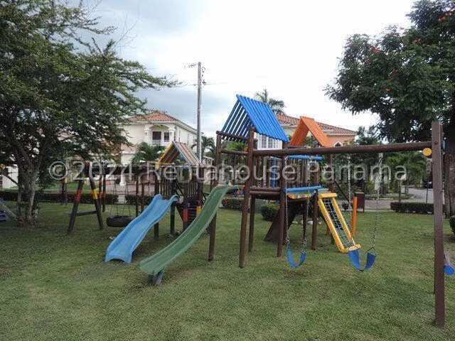 VENTA DE CASA EN VILLA VALENCIA COSTA SUR HQ