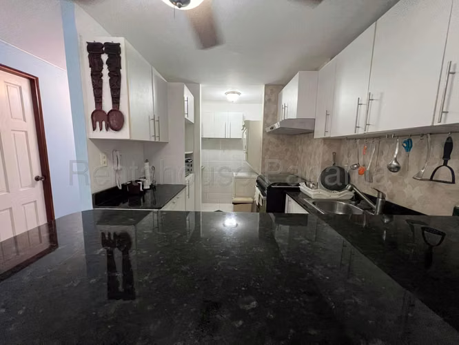 VENTA DE APARTAMENTO EN PARK ALBROOK HQ