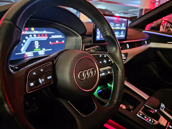 AUDI A5 SPORTBACK S line 40 TFSI 2024