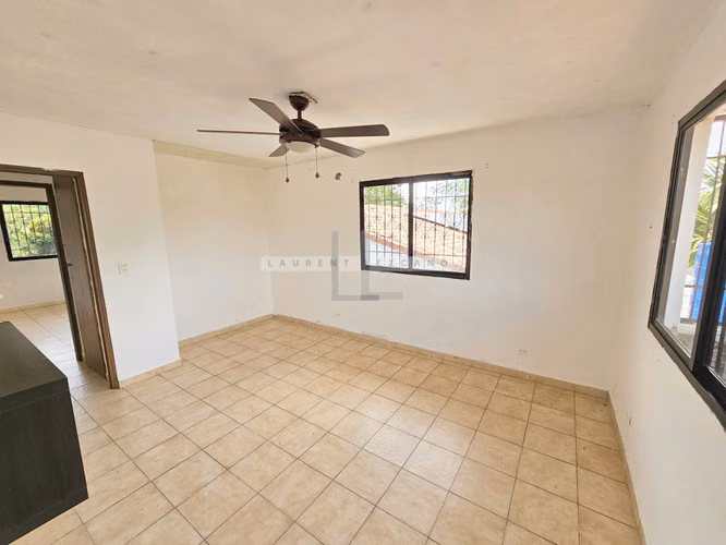 Venta Casa Unifamiliar Urbanización La Meseta - Las Cumbres. Haga una oferta