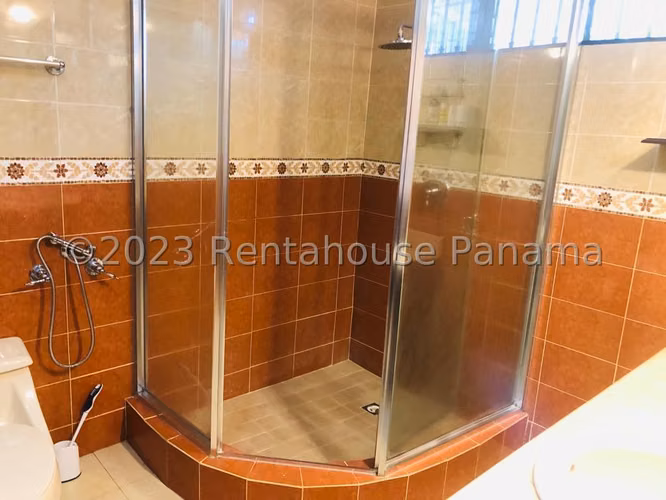Vendo Casa en La Alameda KA26-2865