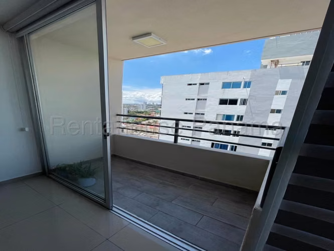 Vendo Apartamento en Carrasquilla KA26-2626
