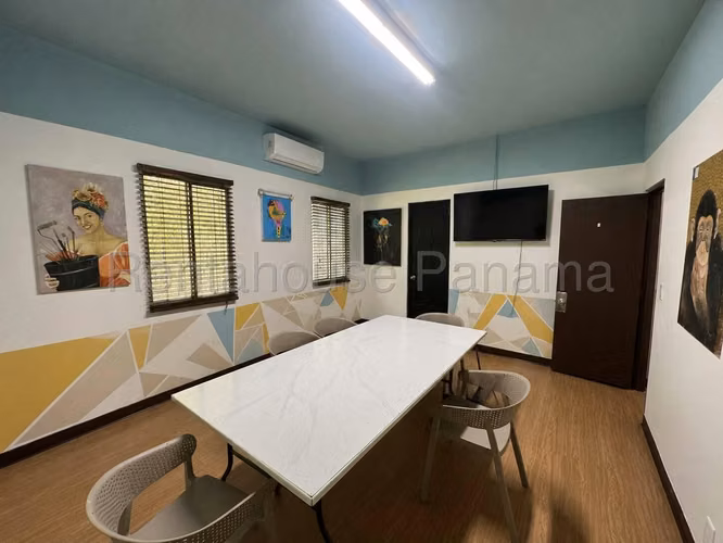 Se Vende Casa en Albrook MDV26-8918