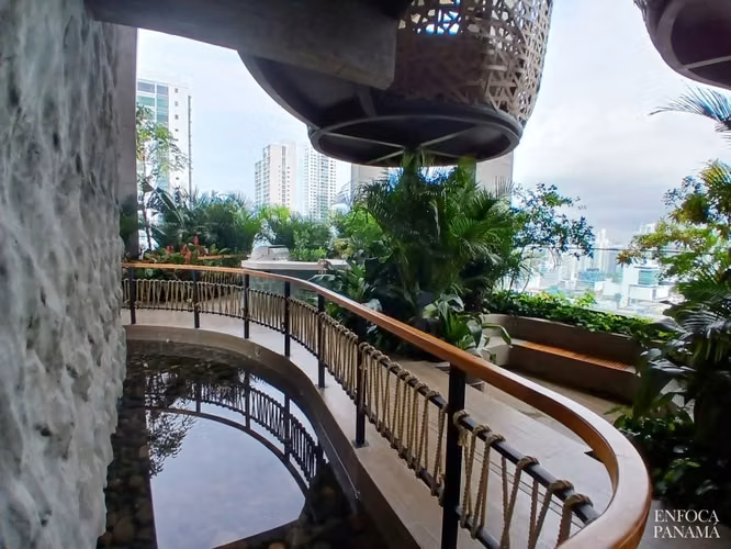 Viva en zona exclusiva de la ciudad Loft Dúplex en Coco del Mar