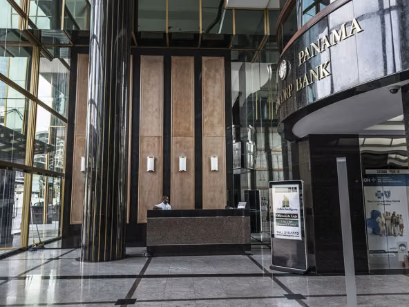 ALQUILER OFICINA EN CALLE 50 PLAZA CREDICORP BANK