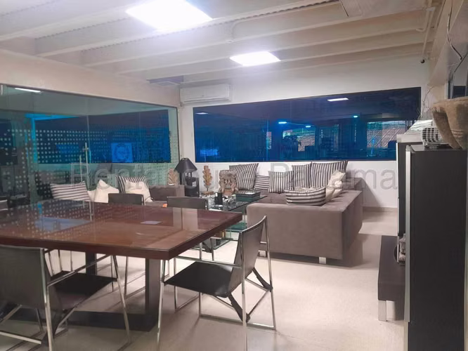 ALQUILER DE OFICINA EN PUEBLO NUEVO ABS