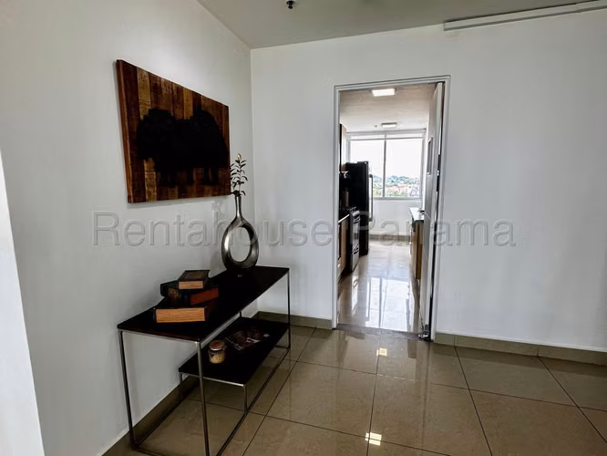 Se Vende Apartamento en Costa del Este LA26-7595