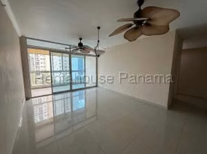 Apartamento en Venta en El Cangrejo PH Cangrejo Bay VIK-27-221