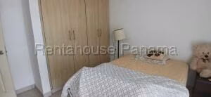 Apartamento en Venta en Villa de las Fuentes PH Lexington VIK-26-5988