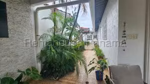 Casa en Venta en Camino Real PH San Antonio VIK-25-9044