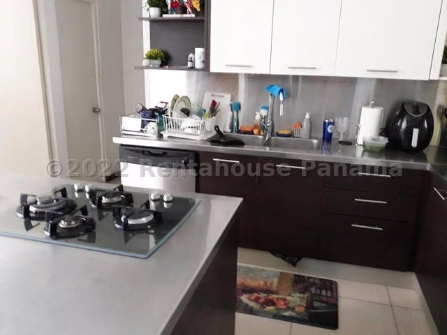 Venta de Apartamento en Costa del Este 25LBR5831