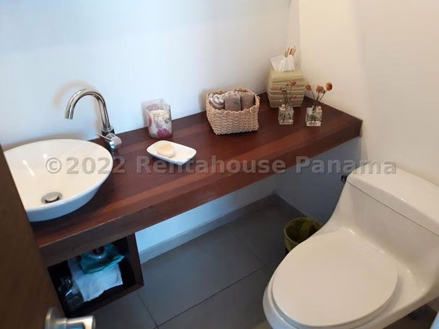 Venta de Apartamento en Costa del Este 25LBR5831