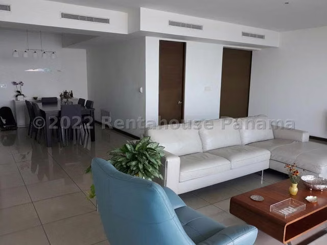 Sale of Apartment in Costa del Este 25LBR5831