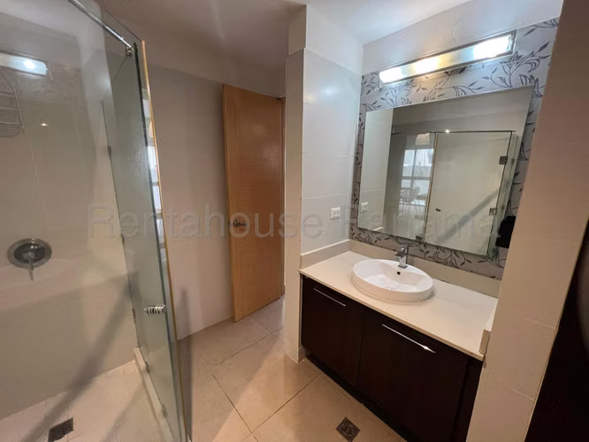 Alquiler de Apartamento Amoblado en Panama Pacifico Ph Mosaic EC