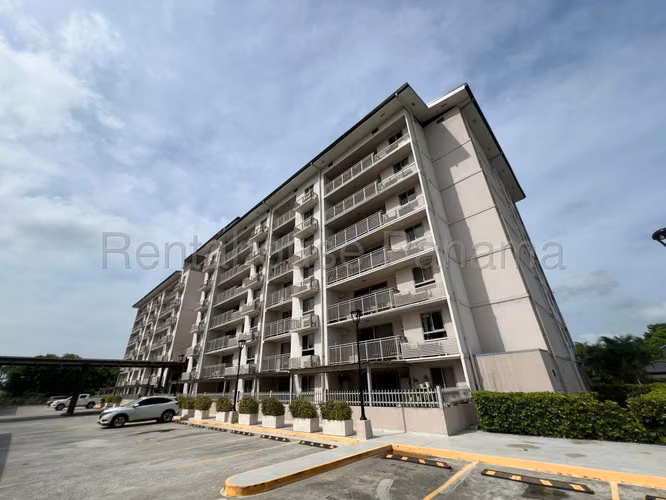 Alquiler de Apartamento con Línea blanca en Panama Pacifico Ph Madeira EC