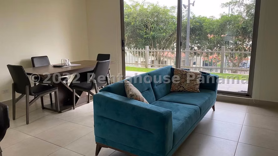 Alquiler de Apartamento Amoblado en Panama Pacifico Ph MADEIRA EC