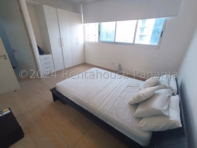 Venta de Apartamento Amoblado en Bellavista Ph Vista Balboa EC
