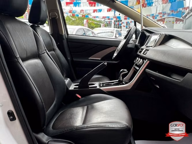 Mitsubishi Xpander Cross 2022