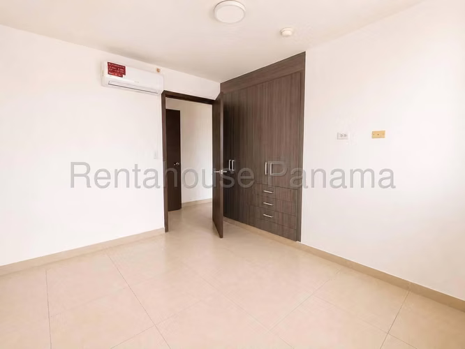 Venta de Apartamento en Condado del Rey Ph Kings Park Solo Cliente Directo MC