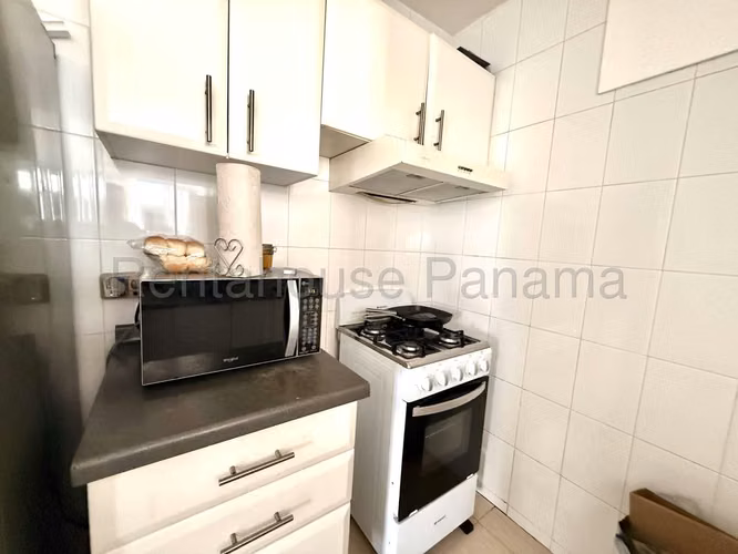 Alquilo Apartamento en Edison Park OF27-390