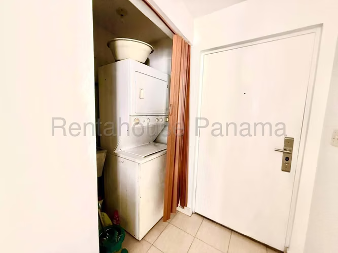 Alquilo Apartamento en Edison Park OF27-390